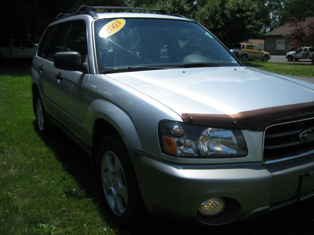 Subaru Forester 2003 photo 3