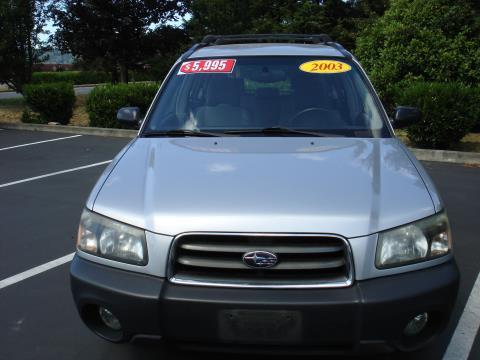 Subaru Forester 2003 photo 2