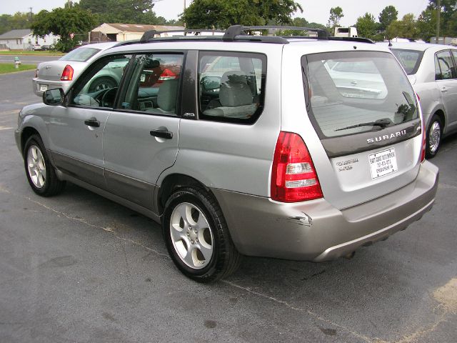 Subaru Forester 2003 photo 4