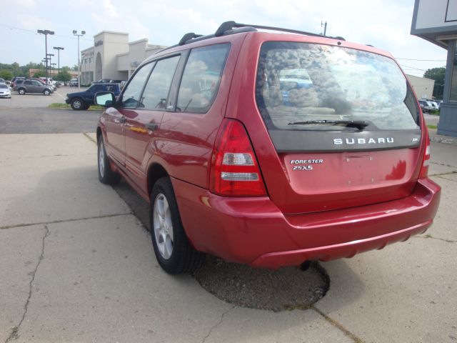 Subaru Forester 2003 photo 1