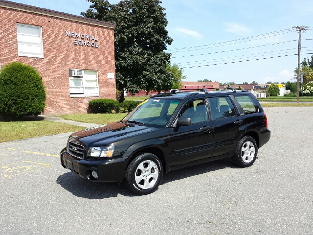 Subaru Forester 2003 photo 2