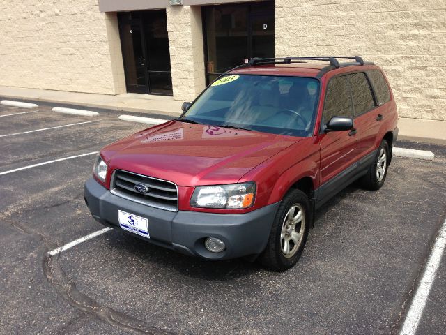 Subaru Forester 2003 photo 2