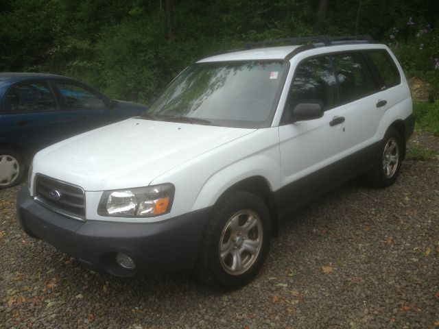 Subaru Forester 2003 photo 1