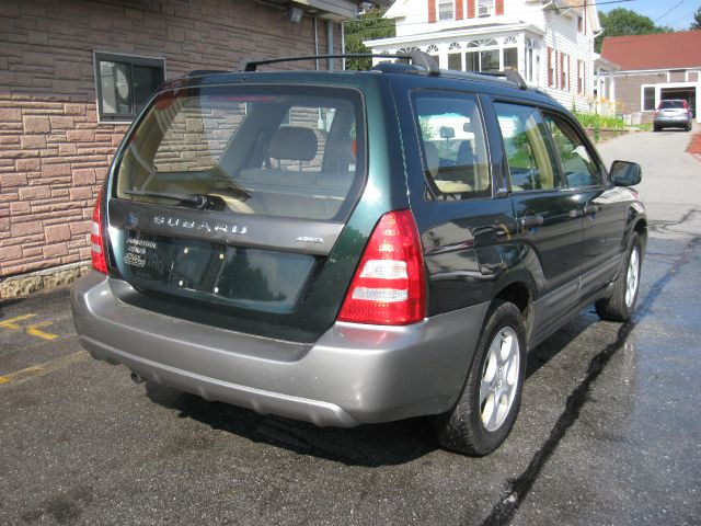 Subaru Forester 2004 photo 1