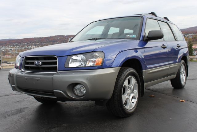 Subaru Forester 2004 photo 1