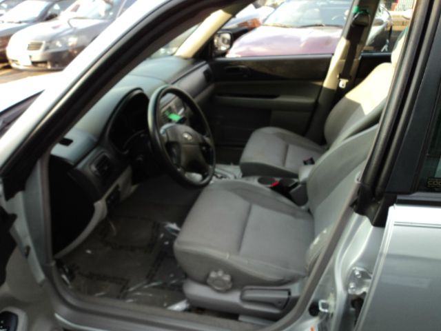 Subaru Forester 2004 photo 14