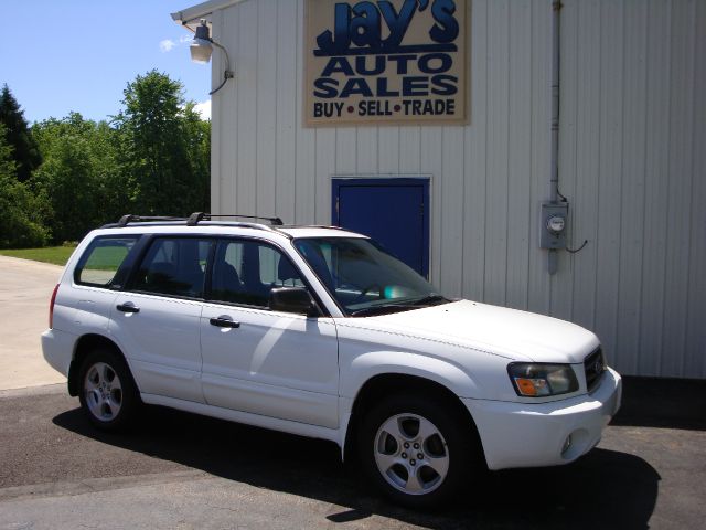 Subaru Forester 2004 photo 1