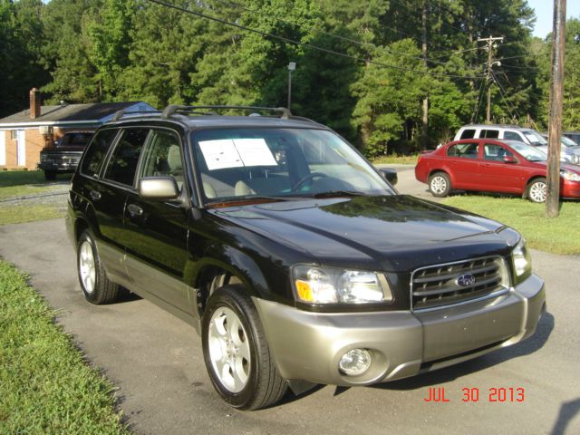 Subaru Forester 2004 photo 3