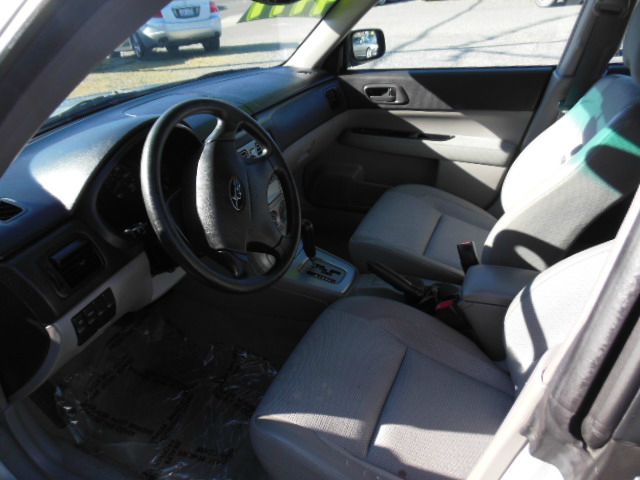 Subaru Forester 2004 photo 18