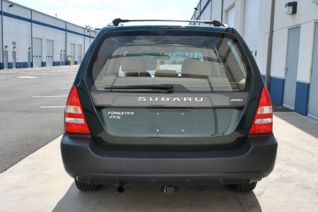 Subaru Forester 2004 photo 1