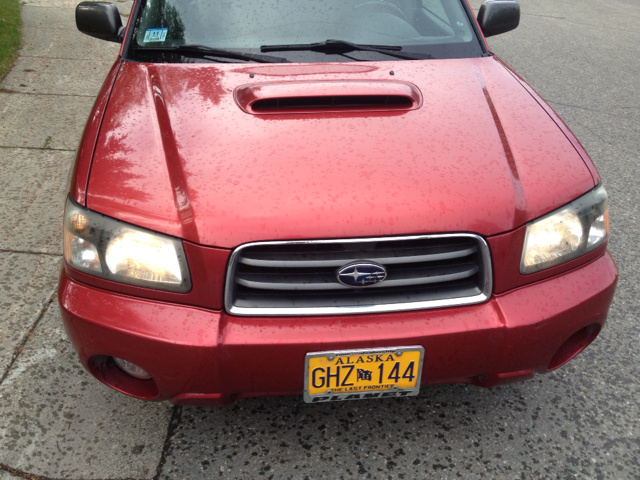 Subaru Forester 2004 photo 2