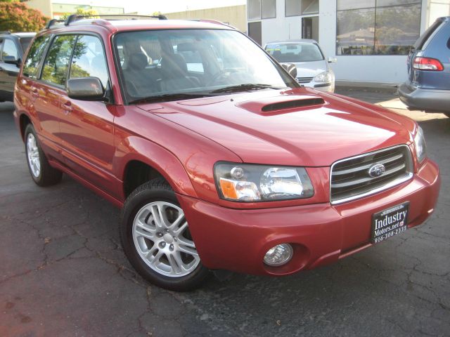 Subaru Forester 2004 photo 4