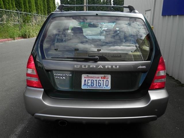 Subaru Forester 2004 photo 4