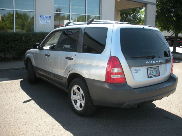 Subaru Forester 2005 photo 3