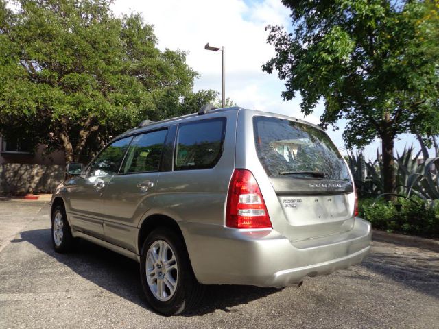 Subaru Forester 2005 photo 6