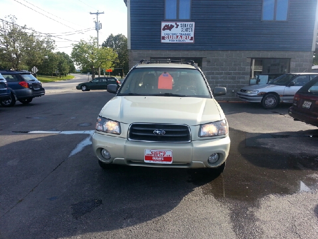 Subaru Forester 2005 photo 1