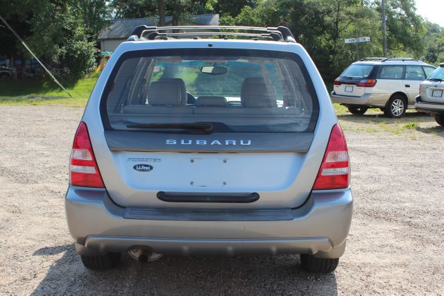 Subaru Forester 2005 photo 4