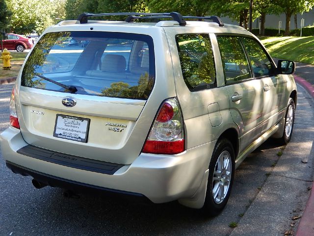 Subaru Forester 2006 photo 1