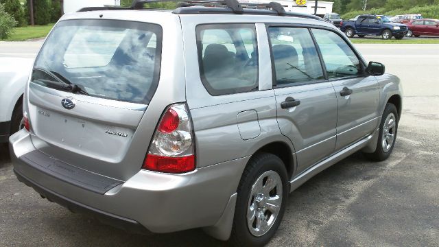 Subaru Forester 2006 photo 3