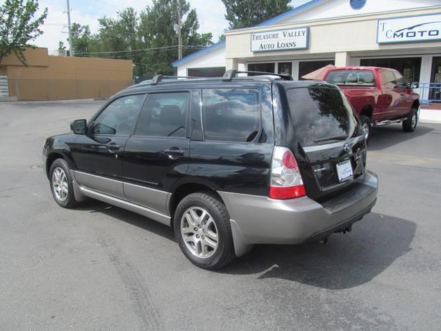 Subaru Forester 2006 photo 1