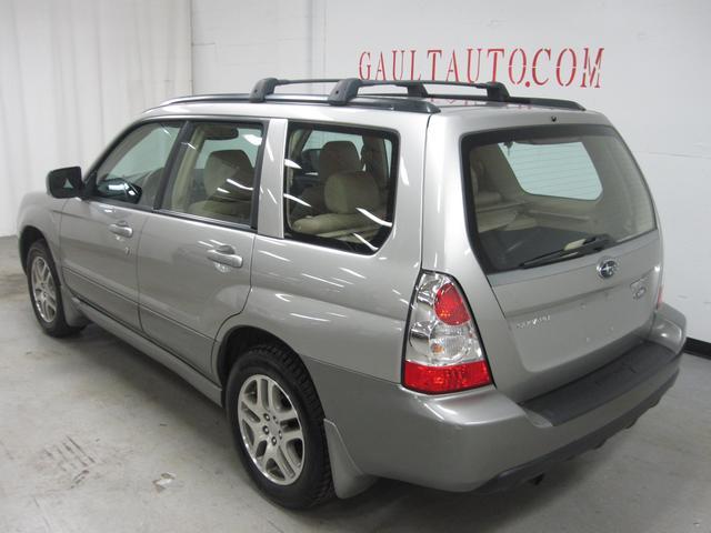 Subaru Forester 2006 photo 12