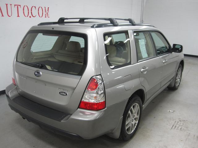 Subaru Forester 2006 photo 16