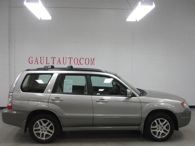 Subaru Forester 2006 photo 2