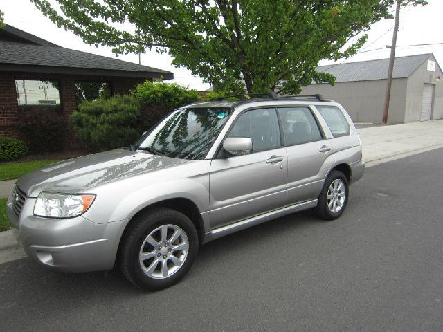 Subaru Forester 2006 photo 19