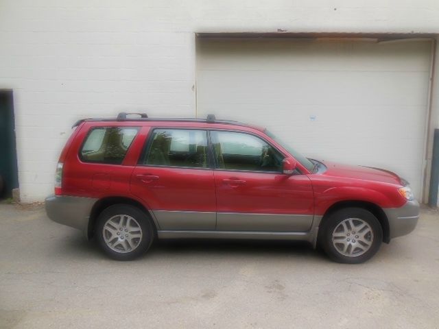 Subaru Forester 2006 photo 1