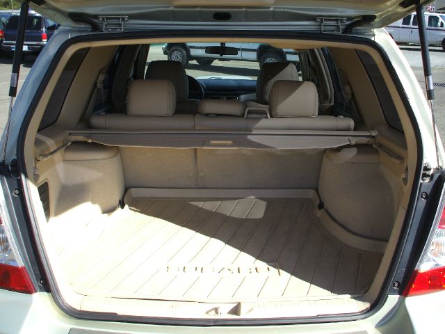 Subaru Forester 2006 photo 10