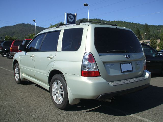 Subaru Forester 2006 photo 11