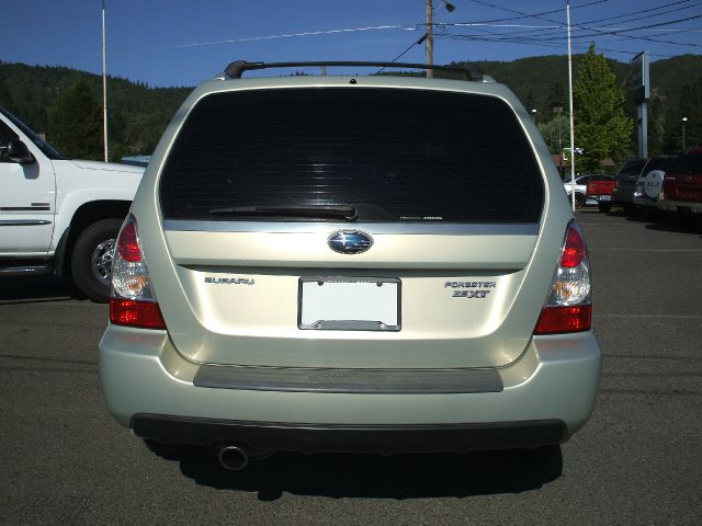 Subaru Forester 2006 photo 3