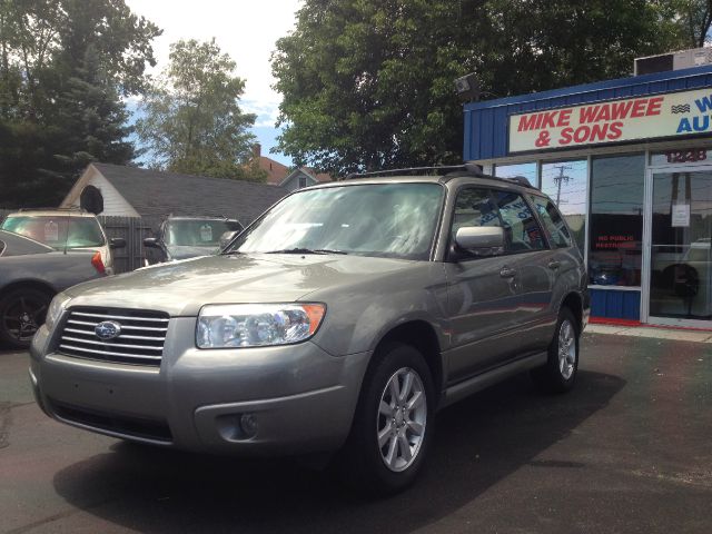 Subaru Forester 2006 photo 2