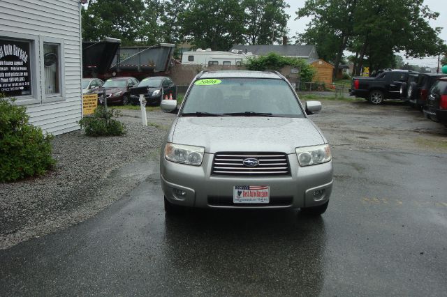 Subaru Forester 2006 photo 10