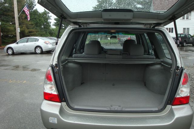 Subaru Forester 2006 photo 4