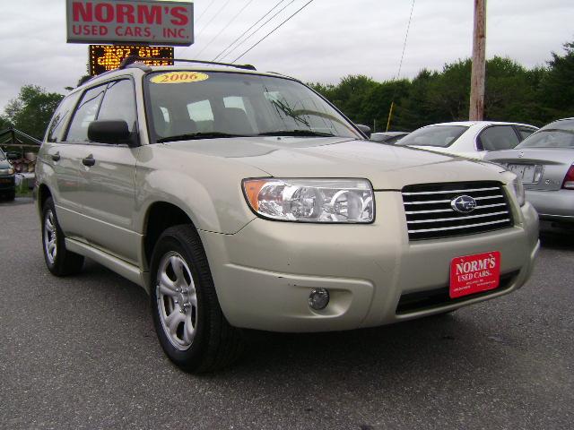 Subaru Forester 2006 photo 2