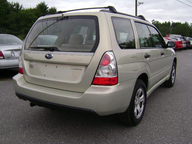 Subaru Forester 2006 photo 3