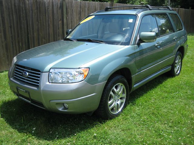 Subaru Forester 2006 photo 3