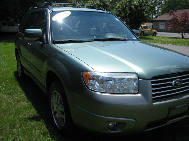 Subaru Forester 2006 photo 4