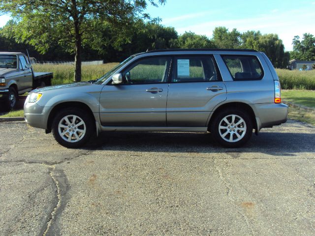 Subaru Forester 2007 photo 2