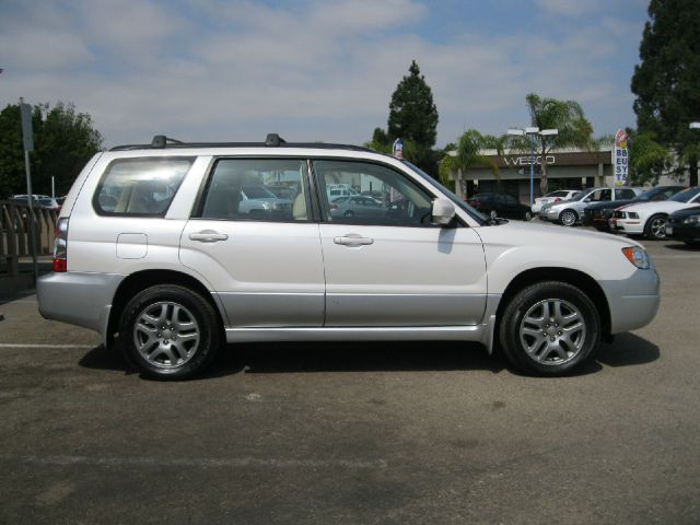 Subaru Forester 2007 photo 1