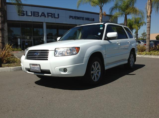 Subaru Forester 2008 photo 2