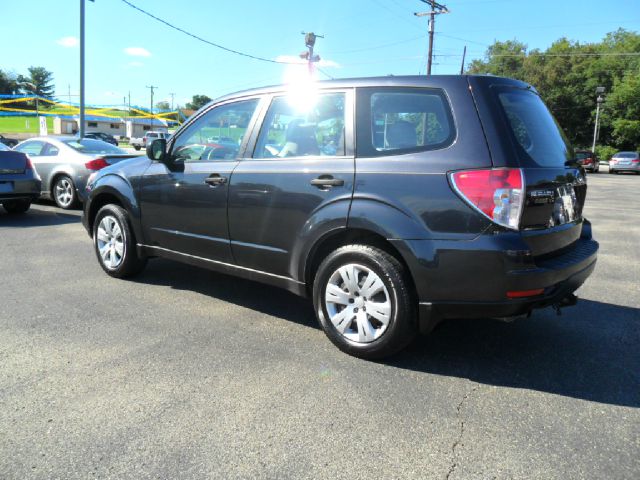 Subaru Forester 2009 photo 4