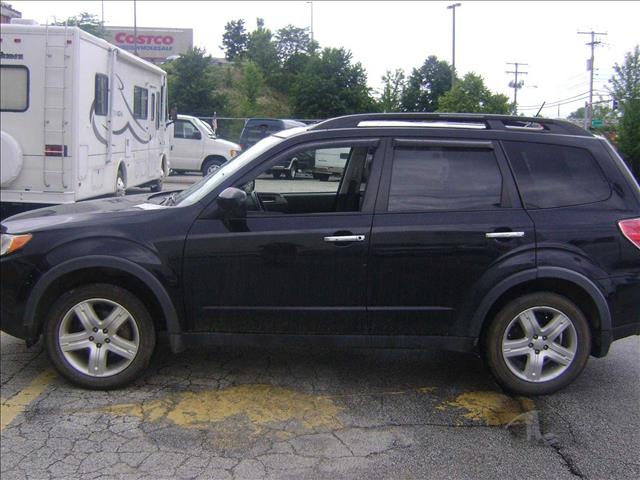 Subaru Forester 2009 photo 3