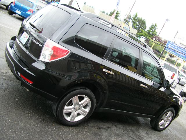 Subaru Forester 4WD Crew Cab LT W/3lt SUV