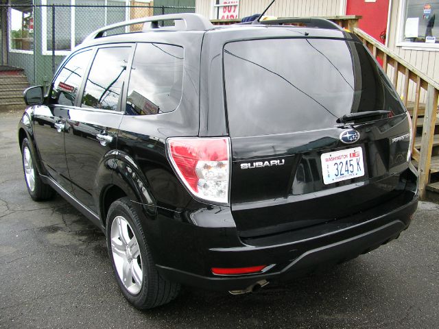 Subaru Forester 2009 photo 1