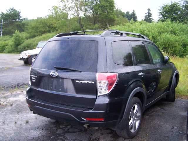 Subaru Forester 2009 photo 1