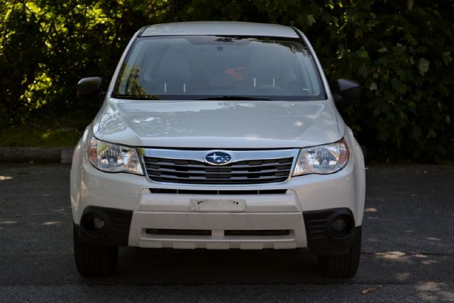 Subaru Forester 2010 photo 15