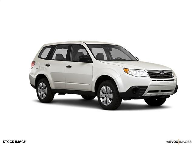 Subaru Forester 2010 photo 1