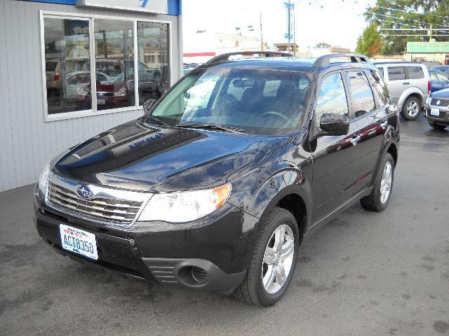 Subaru Forester 2010 photo 3